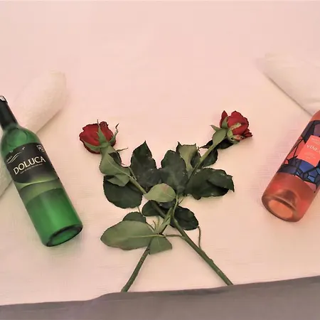 Lavender ホテル 2*