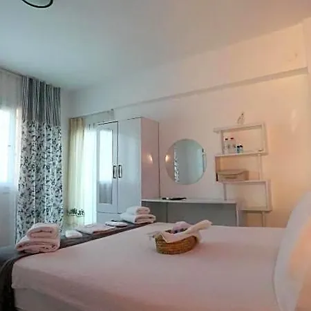 Hotel Lavender Çeşme